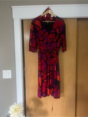 Donna Ricco Red and Purple Geometric Faux-Wrap Midi Dress
